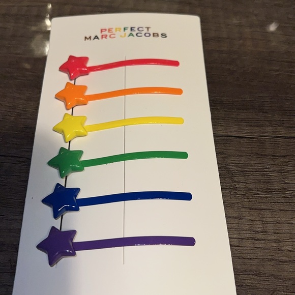 Marc Jacobs Perfect Hair Clips / Pin โค๏ธ๐งก๐๐๐๐ - Picture 3 of 5